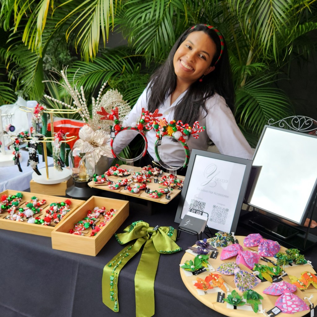 Accesorios navideños 24-25 de Ylanagai en Tiny Market RD